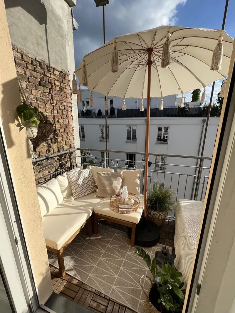 Mẫu ban công nhà phố hiện đại