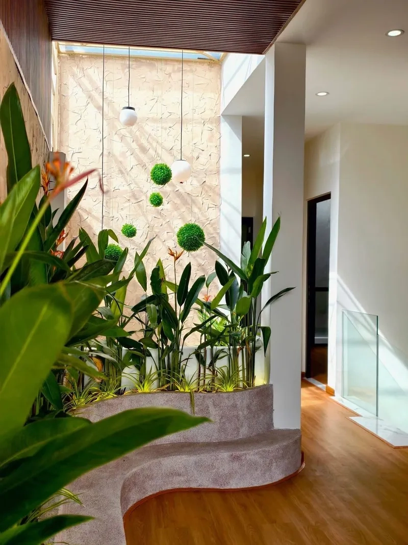 Lắp đặt giếng trời có mái che