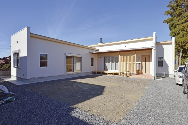 Nét đẹp hài hòa của nhà cấp 4 chữ L mái thái