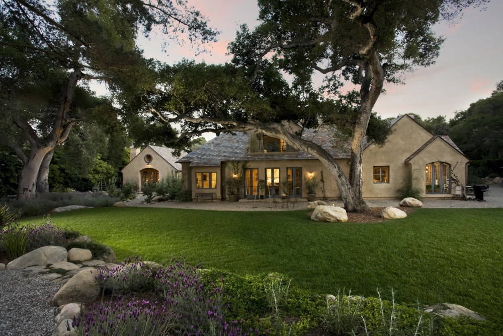 Thiết kế biệt thự vườn 1 tầng 4 phòng ngủ mái bằng trẻ trung