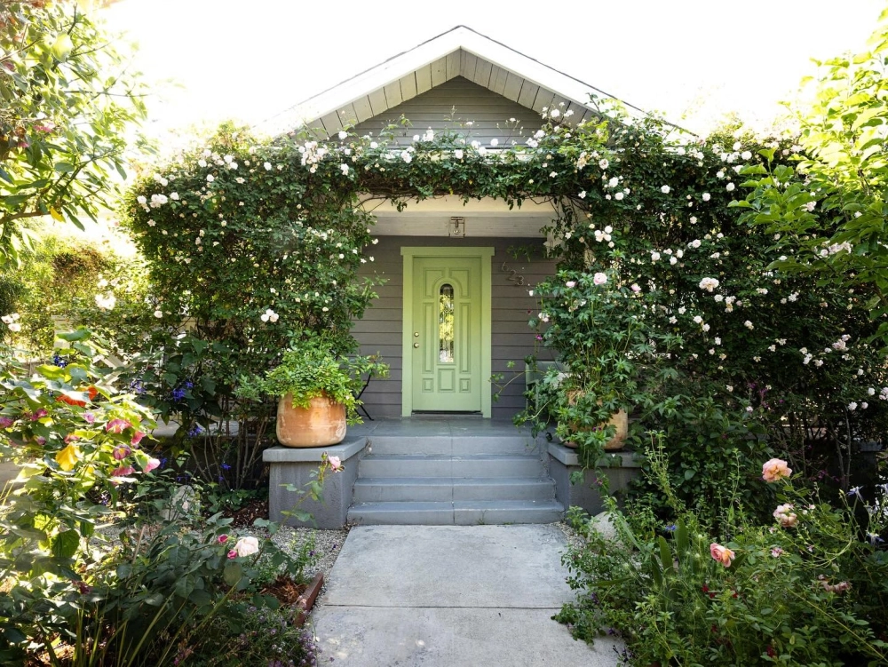 Không gian xanh mát của biệt thự nhà vườn cấp 4 hiện đại