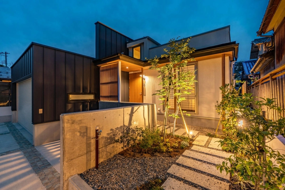 Kiểu nhà vườn mái thái nghỉ dưỡng với hồ bơi trước nhà tuyệt đẹp